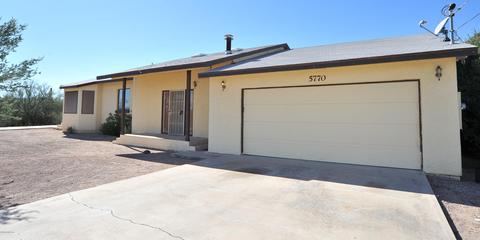 5770 S Hopdown Ln, Tucson, AZ 85746 photo 5