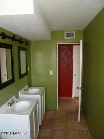 342 E Waverly St, Tucson, AZ 85705 photo 9