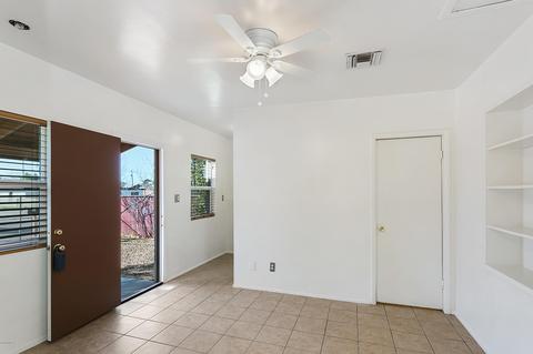 327 E Lester St, Tucson, AZ 85705 photo 5