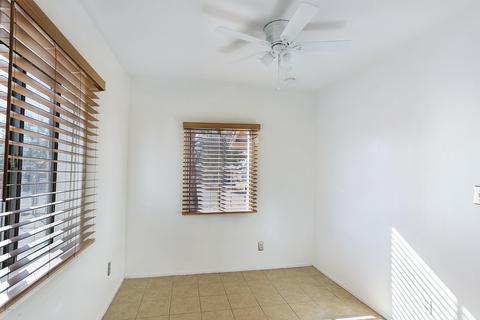 327 E Lester St, Tucson, AZ 85705 photo 8