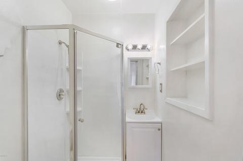 327 E Lester St, Tucson, AZ 85705 photo 7