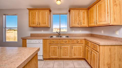 2423 W Arcadia Ln, Willcox, AZ 85643 photo 8