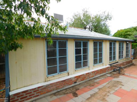 2307 E 18th St, Tucson, AZ 85719 photo 9