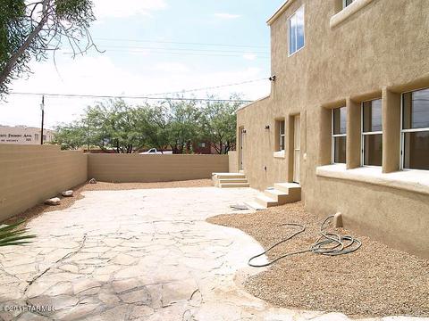 1104 E 7th St, Tucson, AZ 85719 photo 3