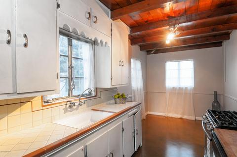 1218 E Mitchell St, Tucson, AZ 85719 photo 6