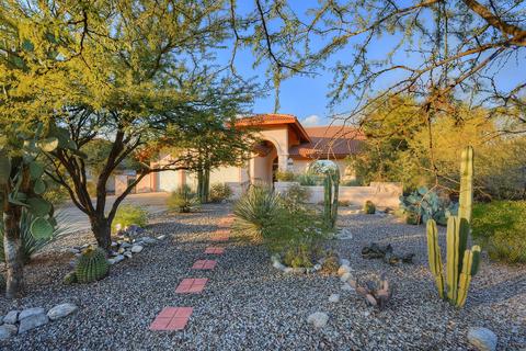 8251 E Cholla Dr, Tucson, AZ 85750 photo 3