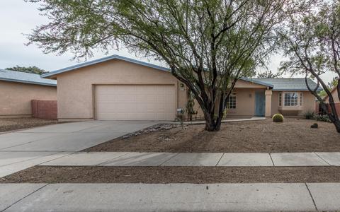 9650 E Bennett Dr, Tucson, AZ 85747 photo 1