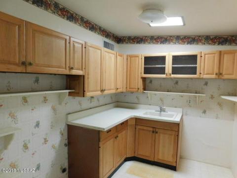 5609 E 34th St, Tucson, AZ 85711 photo 6