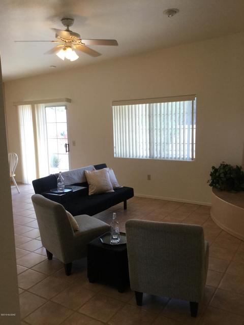 10710 E Migratory Pl, Tucson, AZ 85748 photo 9