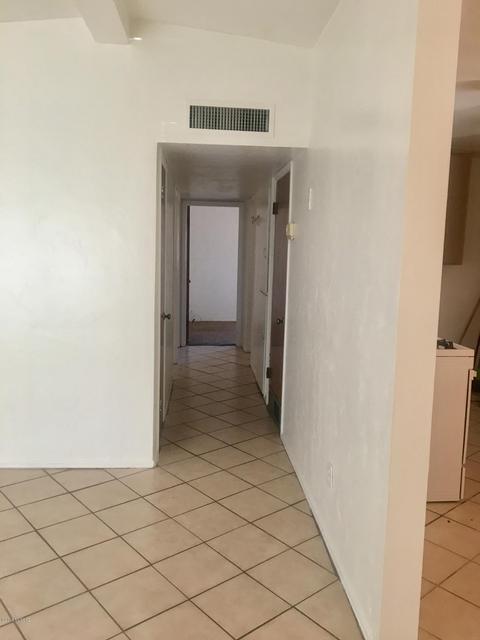 2403 E 20th St, Tucson, AZ 85719 photo 7