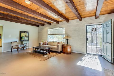 4111 E Poe St, Tucson, AZ 85711 photo 6