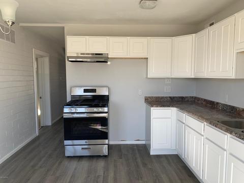 2010 E Granito Vis, Tucson, AZ 85713 photo 8