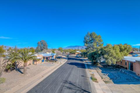 7430 E Brooks Dr, Tucson, AZ 85730 photo 5