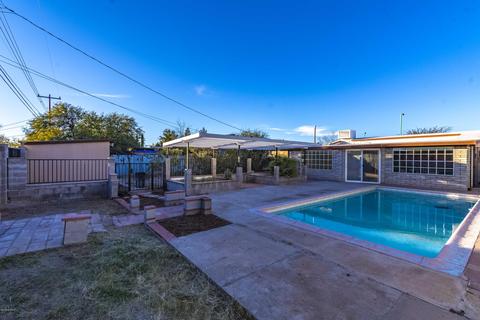 4402 E Sylvane St, Tucson, AZ 85711 photo 7