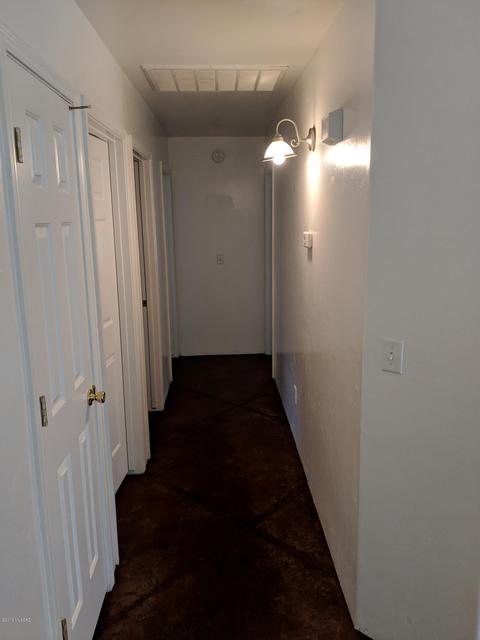 412 E Geronimo Bluff Loop, Tucson, AZ 85705 photo 7