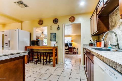 823 S Erin Ave, Tucson, AZ 85711 photo 23