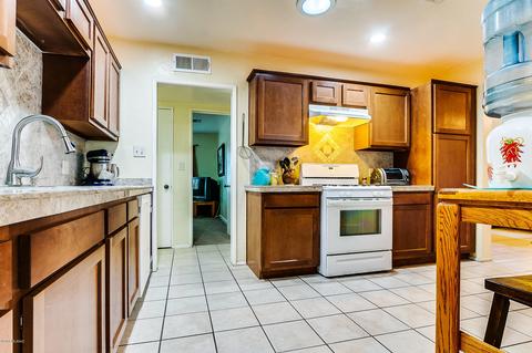 823 S Erin Ave, Tucson, AZ 85711 photo 24