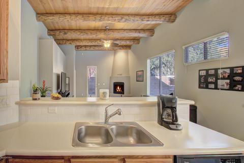 7657 E Sierra Park Loop, Tucson, AZ 85710 photo 8