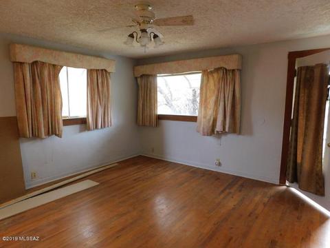 508 Powell St, Bisbee, AZ 85603 photo 3