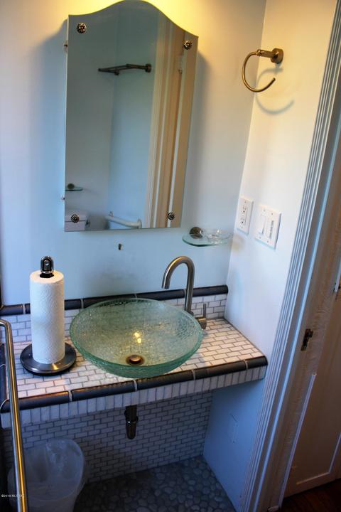 216 E Lee St, Tucson, AZ 85705 photo 5