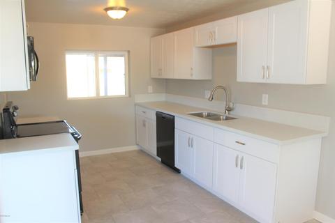 6131 E Sylvane St, Tucson, AZ 85711 photo 5