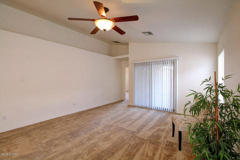 9654 E Belasco Loop, Tucson, AZ 85748 photo 7