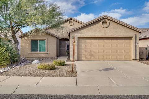 8582 S Compass Dr, Tucson, AZ 85756 photo 2