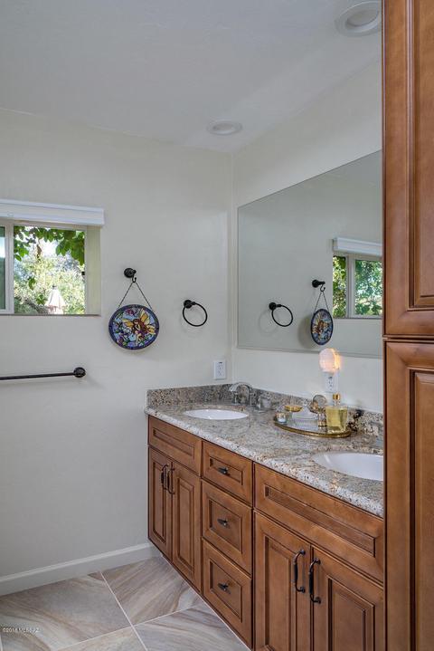 2335 E 9th St, Tucson, AZ 85719 photo 21