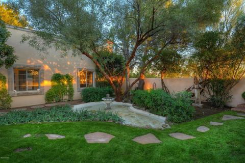 8451 E Cloud Rd, Tucson, AZ 85750 photo 22