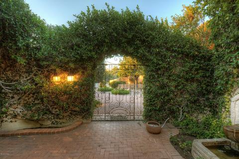 8451 E Cloud Rd, Tucson, AZ 85750 photo 35