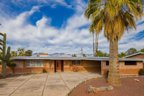 6165 E 3rd St, Tucson, AZ 85711 photo 2