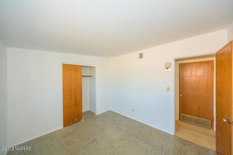5545 S Oriole Ave, Tucson, AZ 85746 photo 11