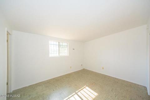 5545 S Oriole Ave, Tucson, AZ 85746 photo 6