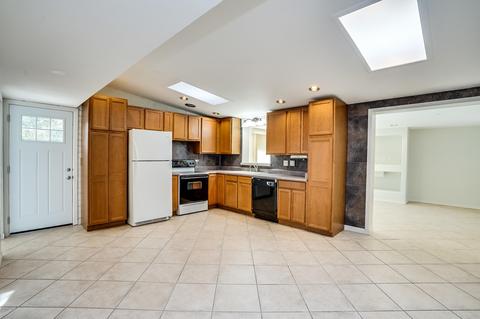 7014 E 5th St, Tucson, AZ 85710 photo 5