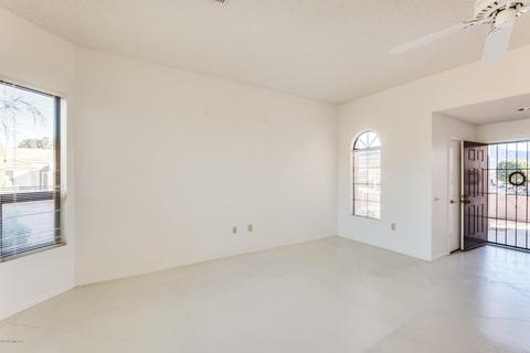 1671 E Firefly Ct, Oro Valley, AZ 85755 photo 5