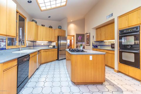 5608 E Circulo Terra, Tucson, AZ 85750 photo 12