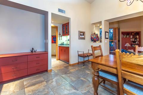 5608 E Circulo Terra, Tucson, AZ 85750 photo 9