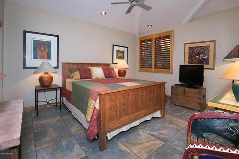5608 E Circulo Terra, Tucson, AZ 85750 photo 23