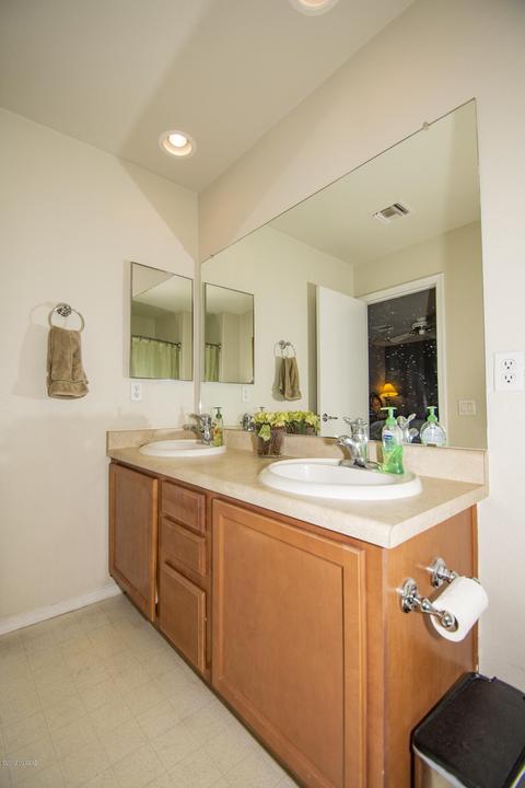10645 E Singing Canyon Dr, Tucson, AZ 85747 photo 18