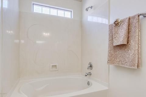 10592 E Feltleaf Willow Trl, Tucson, AZ 85747 photo 13