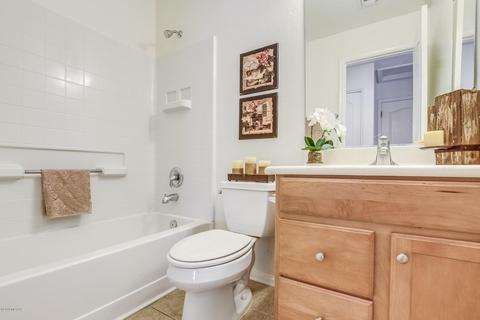 10592 E Feltleaf Willow Trl, Tucson, AZ 85747 photo 18