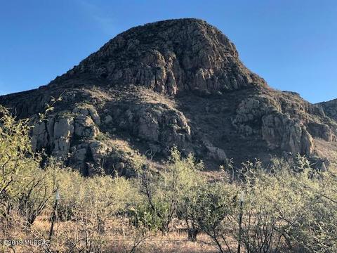 64 Guadalupe Ln, Tubac, AZ 85646