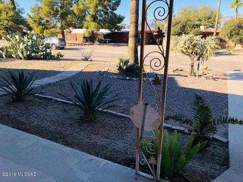 5984 E Seneca St, Tucson, AZ 85712 photo 3