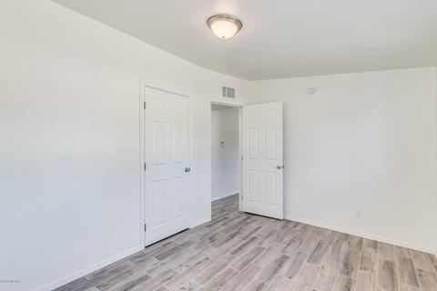 3720 E 22nd St, Tucson, AZ 85713 photo 17