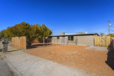 4725 E 27th St, Tucson, AZ 85711 photo 1