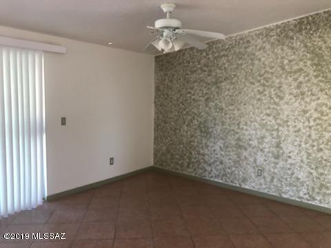 9341 E 39th St, Tucson, AZ 85730 photo 4