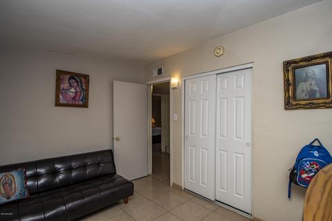 6130 E 30th St, Tucson, AZ 85711 photo 7