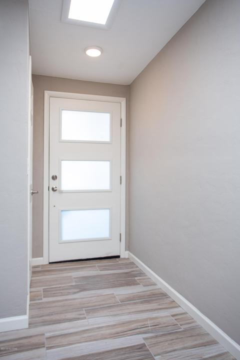 8748 E Patterson Dr, Tucson, AZ 85710 photo 8