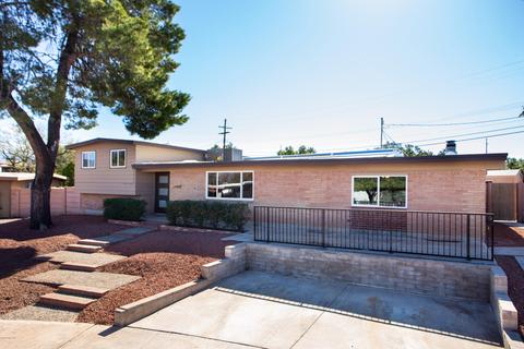 8748 E Patterson Dr, Tucson, AZ 85710 photo 2