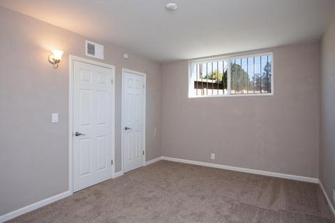 8748 E Patterson Dr, Tucson, AZ 85710 photo 11
